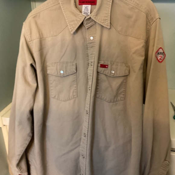 WRANGLER long sleeve button snap/ flame resistant - Picture 3 of 4